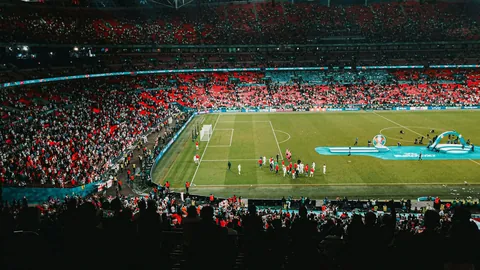 黄蜂主场败北，老鹰豪取四连胜